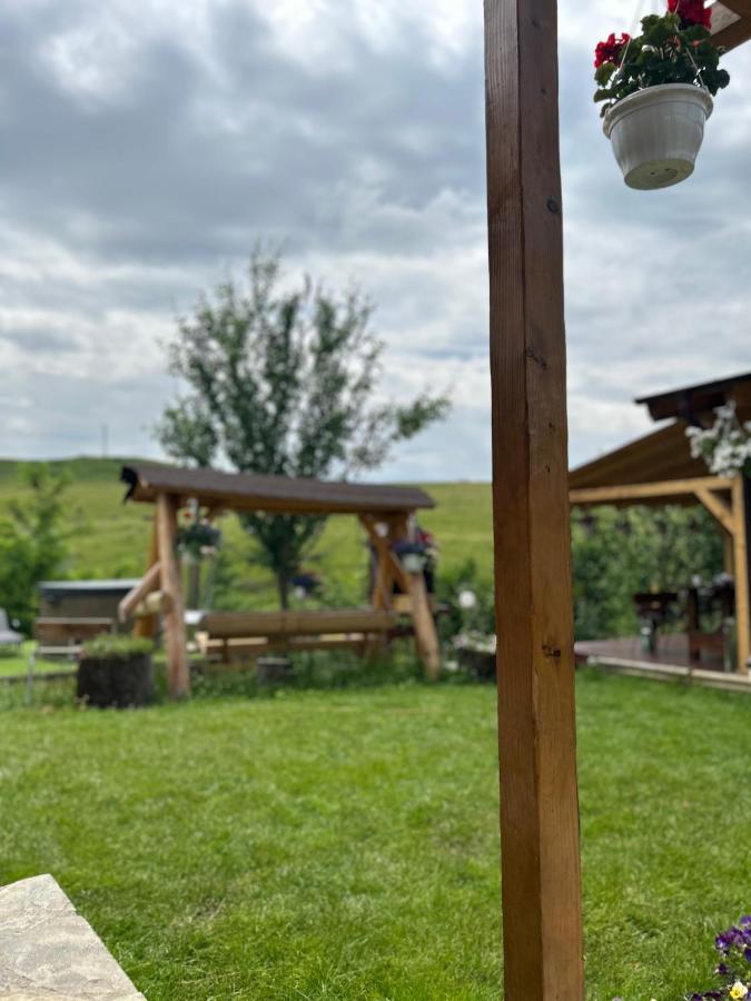 Villa Casa Eden Fit à Faget  Extérieur photo